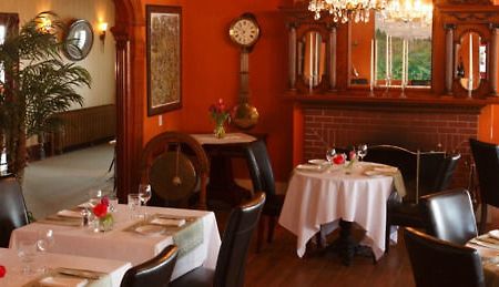 Rossmount Inn St. Andrews By The Sea Екстериор снимка
